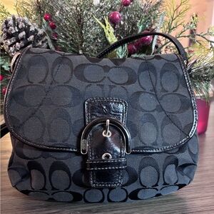 Coach Hampton Black Signature Jacquard Purse